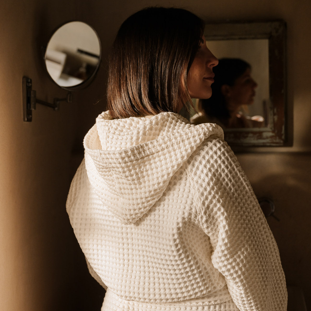 Waffle piqué bathrobe with hood
- S- White- Waffle piqué cotton - Dalfilo