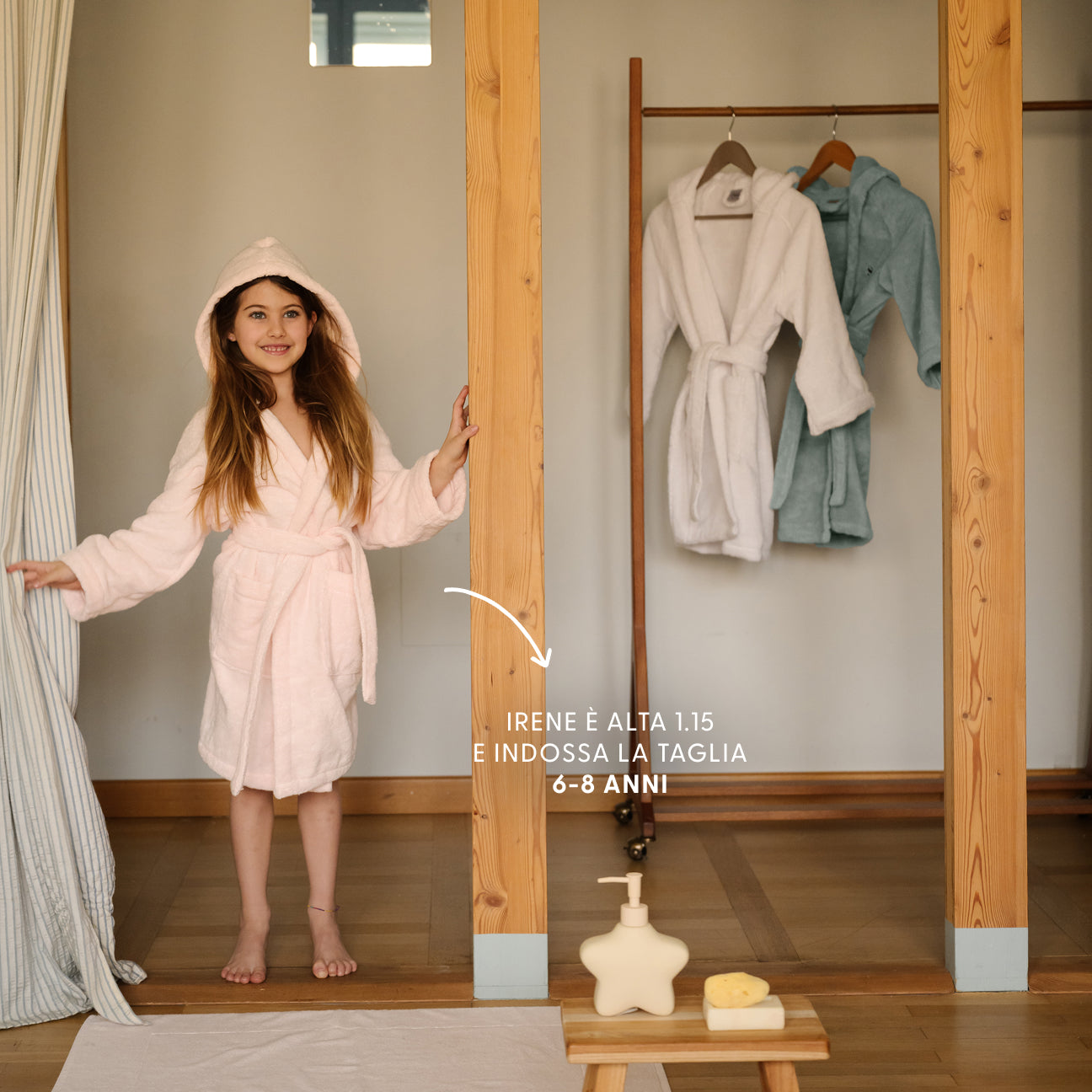 Kinder-Bademantel mit Kapuze
- 4-6 Jahre- Rosa- Klassische Baumwolle - Dalfilo