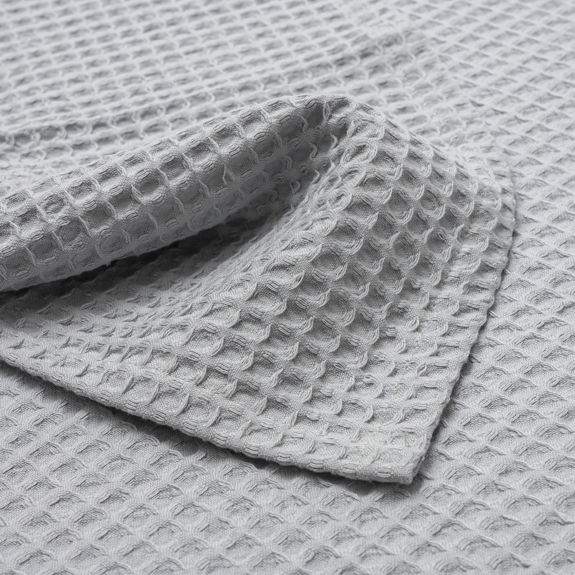 Towel set waffle piqué
- One size fits all- Pearl grey- Waffle piqué cotton - Dalfilo